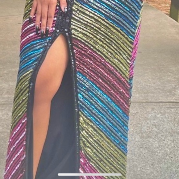 *Elegant formal dress for SALE!!* - Picture 6 of 6